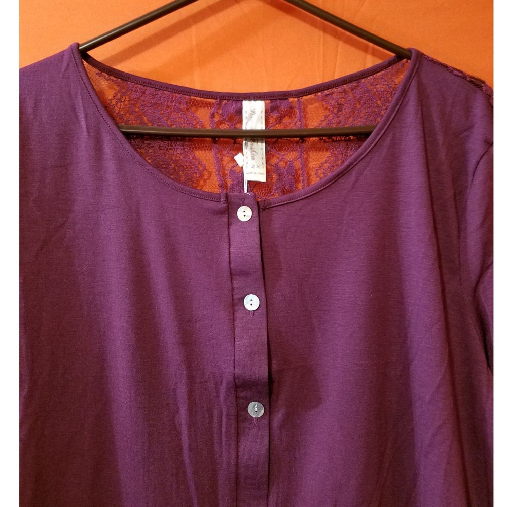 Purple lace back top - Picture 2 of 3